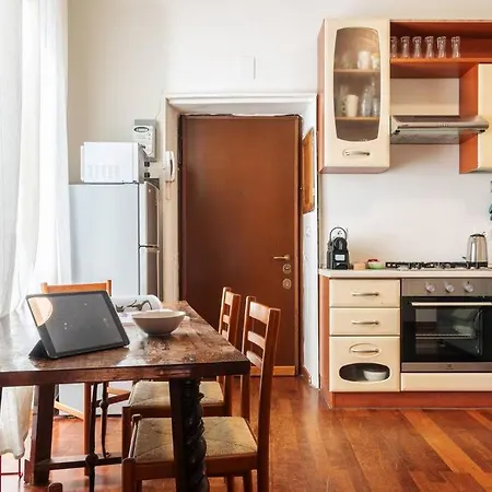 Lambert Flexyrent Wi-fi Aircon 아파트 *
